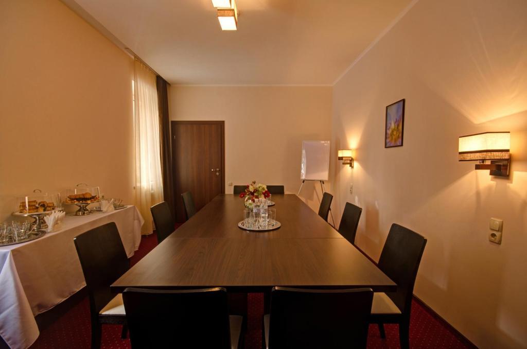 Hotel 12 خاركيف المظهر الخارجي الصورة