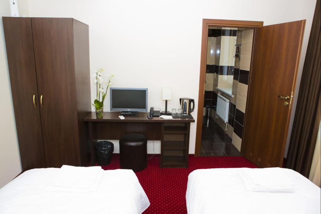 Hotel 12 خاركيف المظهر الخارجي الصورة