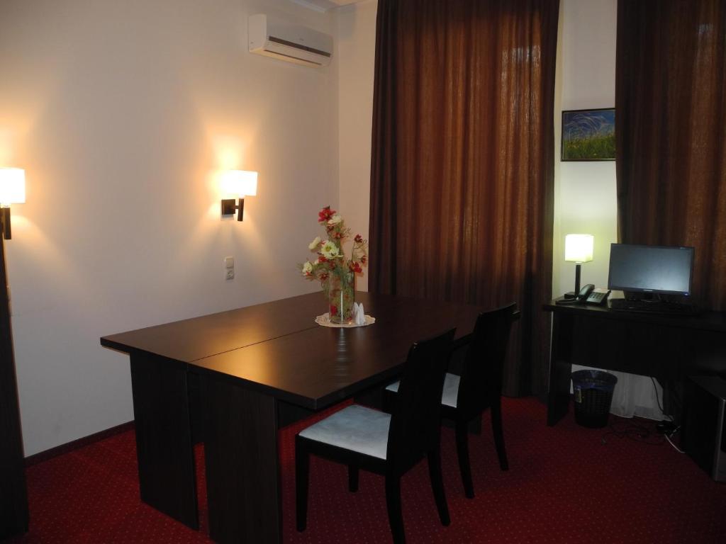 Hotel 12 خاركيف المظهر الخارجي الصورة